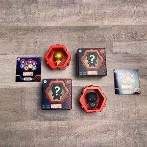 Marvel Nano Pods SUPER RARE IRON MAN Metallic & Black Panther